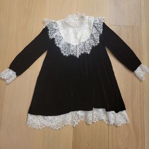 PETITE AMALIE BLACK WITH CREAM VELVET DRESS
